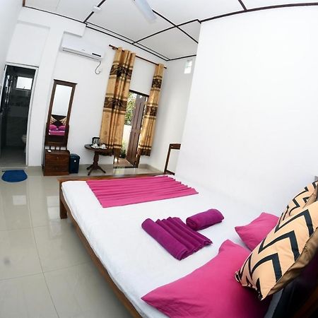 Bluray Beach Apartman Negombo Kültér fotó