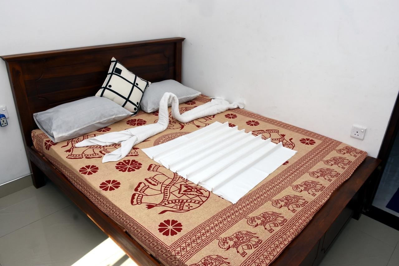 Bluray Beach Apartman Negombo Kültér fotó